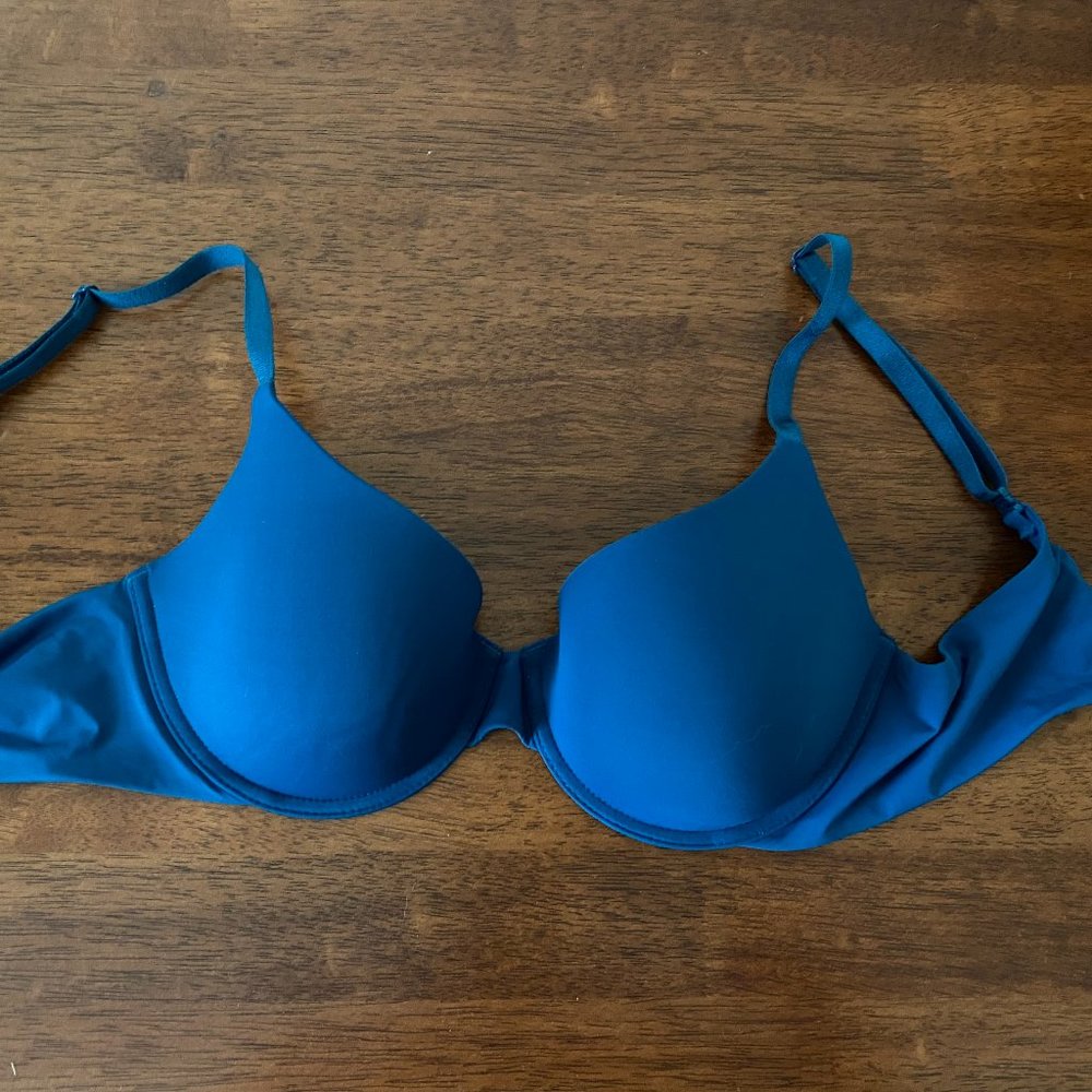 Victoria Secret T-Shirt Bra